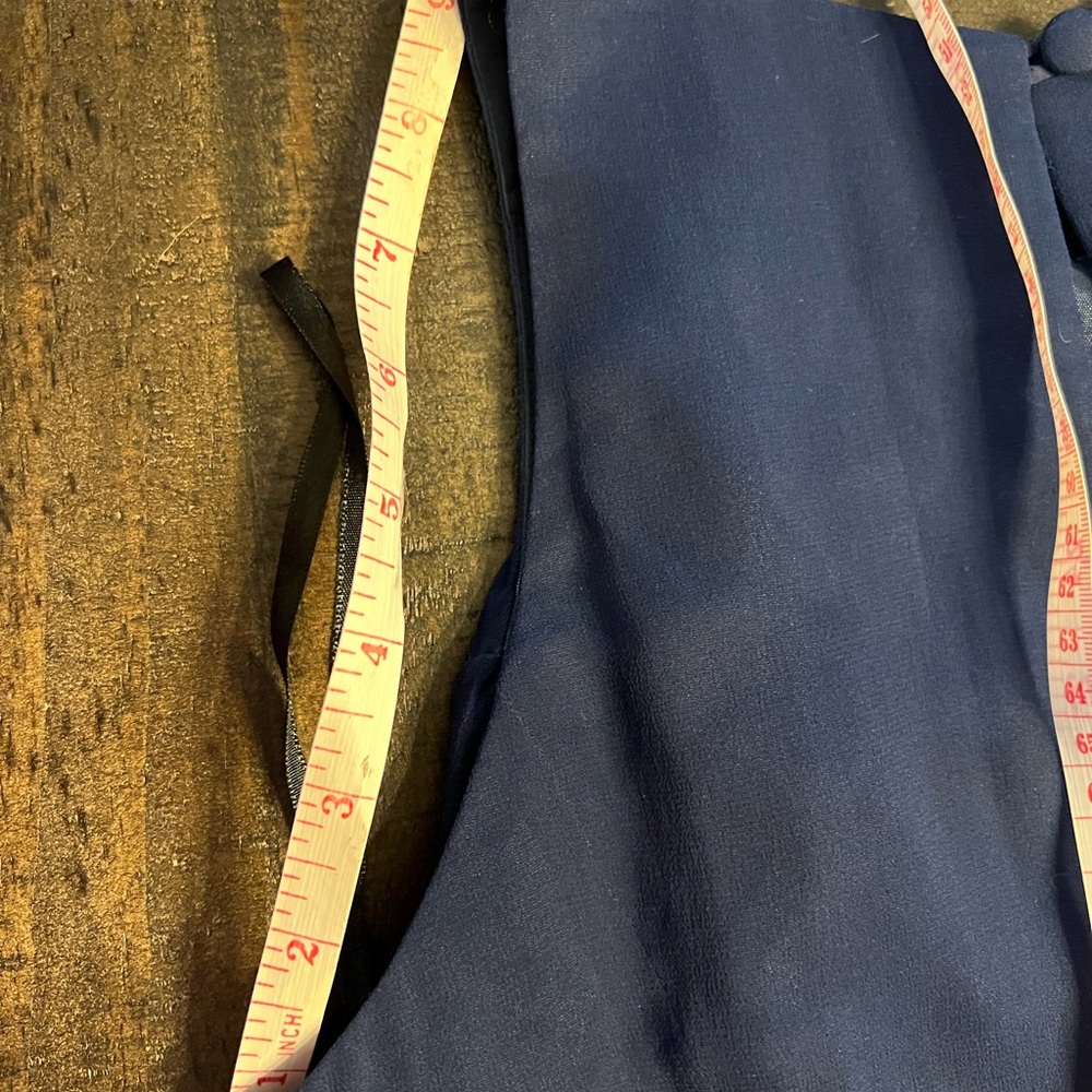 Evening Dress in gorgeous silk! Women’s sz 6 navy blue. Like new! Includes scarf - Picture 15 of 16